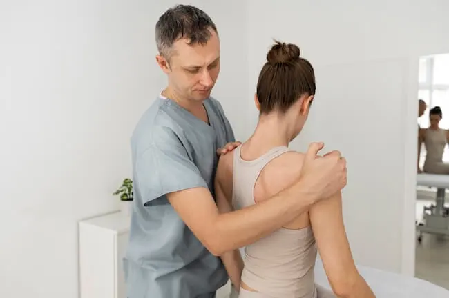 SPINEPRO physiotherapy clinic in Khajaguda Hyderabad – expert physios